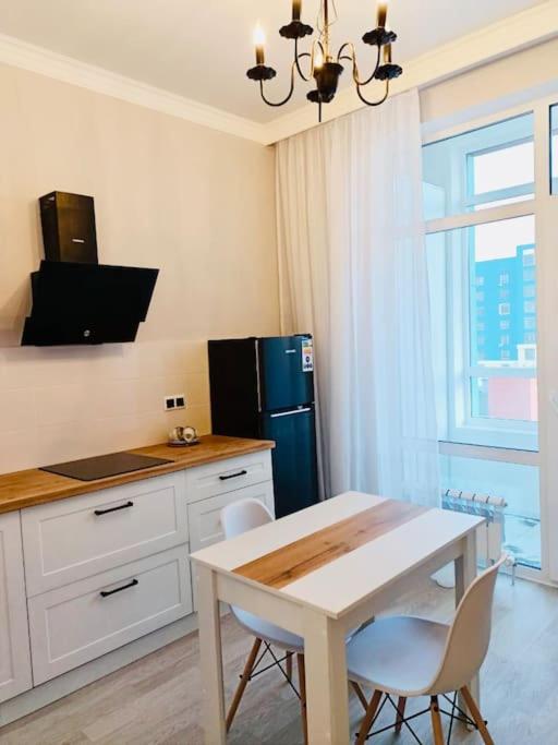 Cozy 1 Bedroom In The Heart Of Astana エクステリア 写真